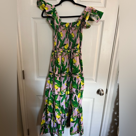 8 Oak Lane 🍋LAVENDER LEMONS 🍋 SMOCKED FLUTTER sleeve DRESS size medium - Picture 2 of 5